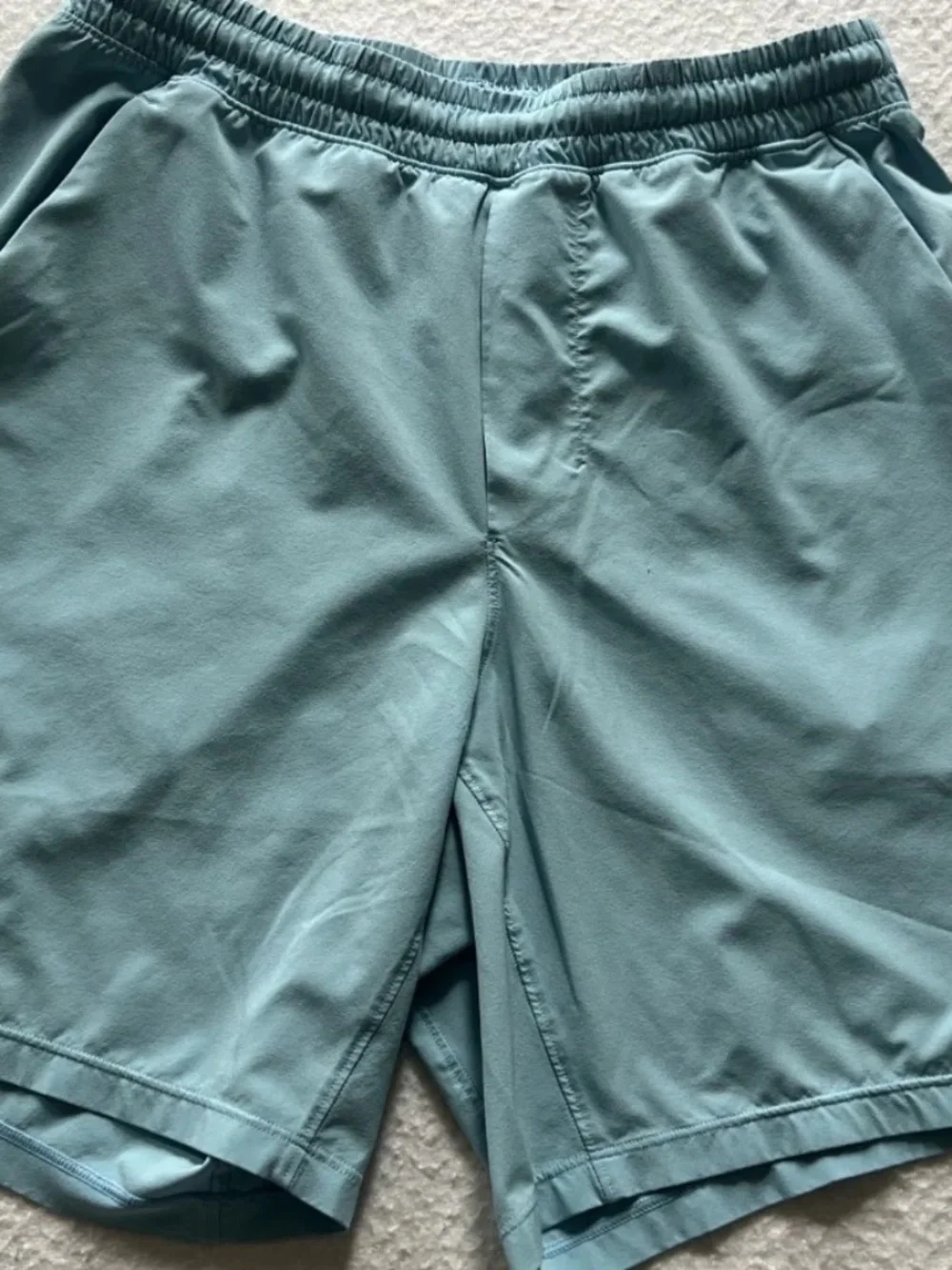Lululemon Mens Shorts size S Lined Running Athletic Gym pace breaker